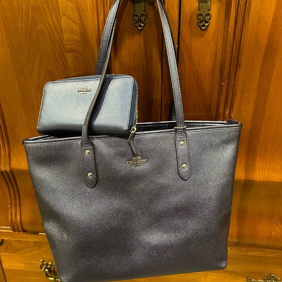 Coach Handbags - Coach handbag and wallet